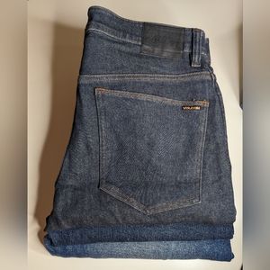 VOLCOM SOLVER MODERN FIT JEANS